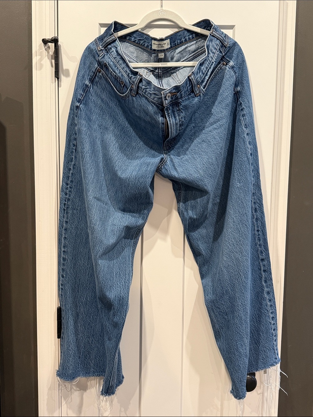 Abercrombie & Fitch Low Rise Ultra Loose Jeans